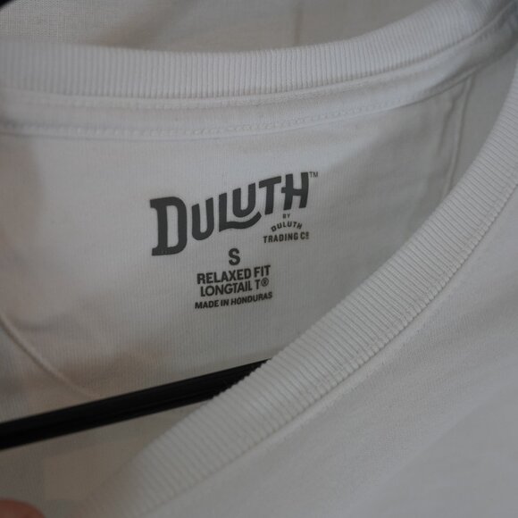 Duluth Trading Co Oversized White T-Shirt - Picture 2 of 3